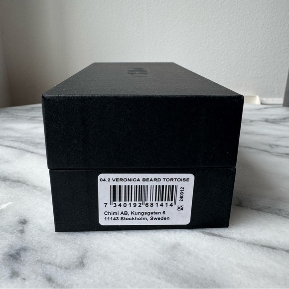 Tortoise Shell Square Sunglasses - Picture 9 of 11